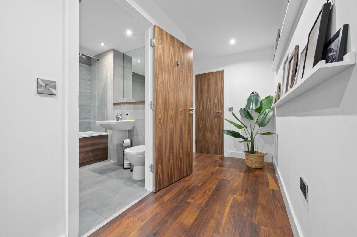 One Cambridge Residence By Coqoon Manchester Extérieur photo