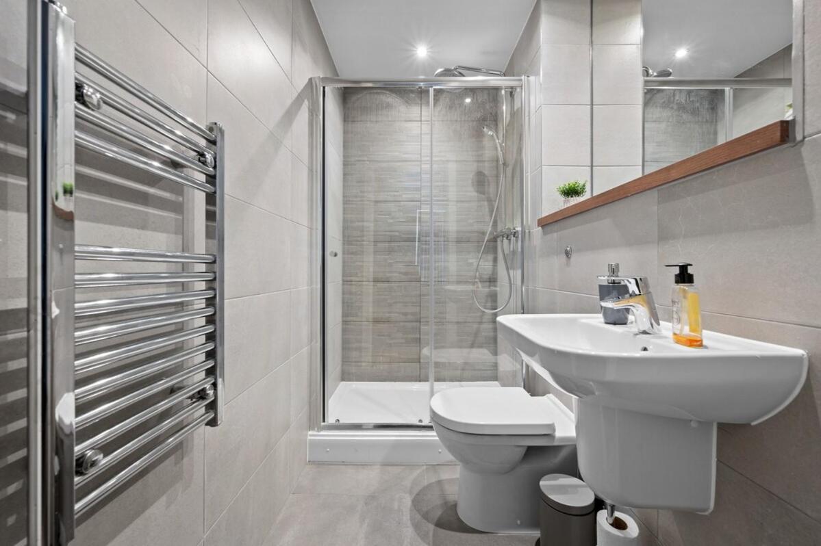 One Cambridge Residence By Coqoon Manchester Extérieur photo